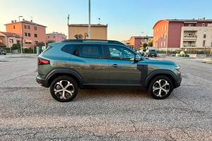 Dacia Duster Journey Hybrid 140CV