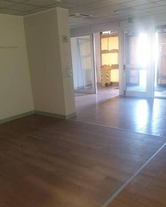 Immobile di 300 m² a Rubano