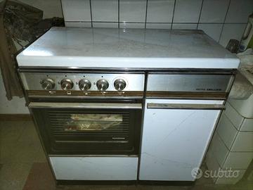 Cucina con attacco bombola