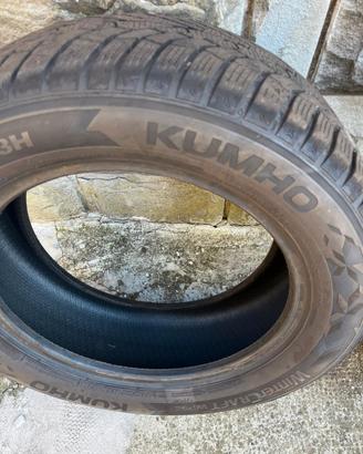 Gomme invernali  Kumho 215 55 16