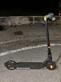 Monopattino Xiaomi Pro 2