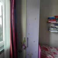 Armadio a 2 ante (una viola una panna)