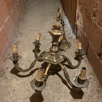 Coppia di lampadari antichi in Ottone