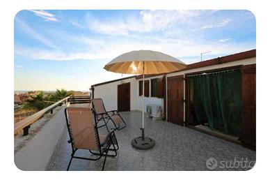 Mansarda a 100 mt dalla Baia del Sole