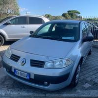 Renault Megane Mégane 1.5 dCi/82CV 5 porte Youngti