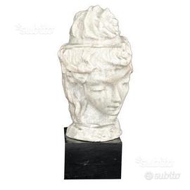 Busto in ceramica di Cioffi
