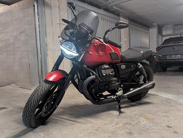 Moto Guzzi V7 IV - 2023