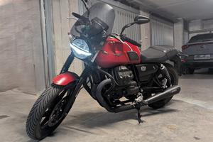 Moto Guzzi V7 IV - 2023