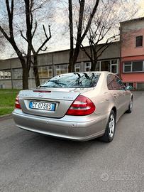 MERCEDES BENZ CLASSE E280 3.0 AVANTGARDE 4 MATIC