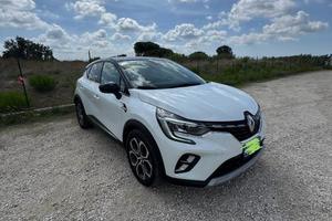 RENAULT CAPTUR E-TECH HYBRIDE