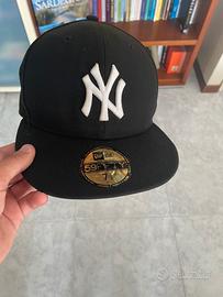 Cappello new era ny