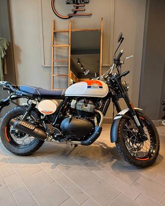 Royal Enfield Interceptor 650 Bear Boardwalk White