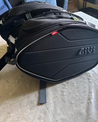 Borse laterali 30 L originali Givi