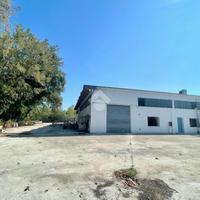 CAPANNONE A SAN GIOVANNI TEATINO