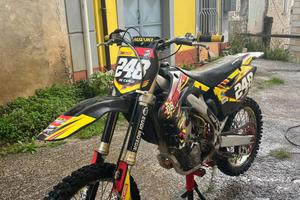 Moto cross Suzuki RMZ 250 2009 carburatore