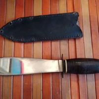 Coltello Virginia Maniago anni 60/70 con fodera
