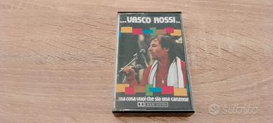 Vasco Rossi ...ma cosa vuoi che sia una canzone