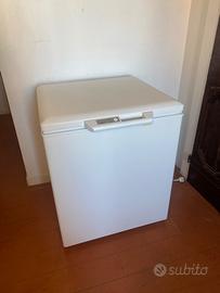 Congelatore a pozzetto LIEBHERR Mod. GT2132