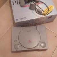 PLAY STATION 1  e 6 giochi ORIGINALI