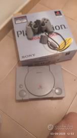 PLAY STATION 1  e 6 giochi ORIGINALI