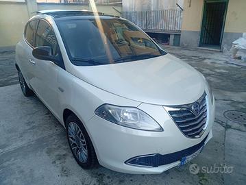 Ypsilon
