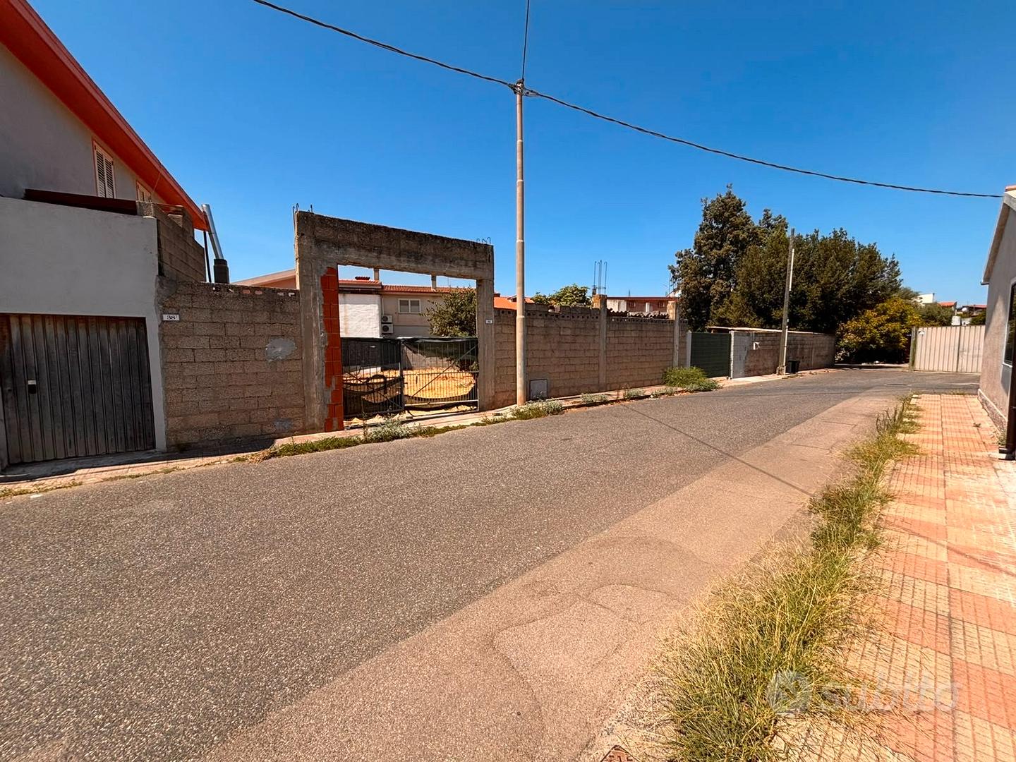 Sanluri - Terreno edificabile in zona B - Vista 2