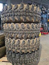 gomme da 31 ma marchiate 195 R 15"