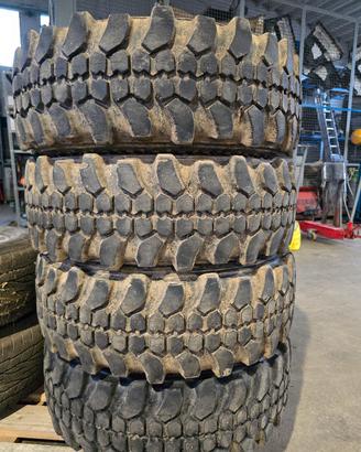 gomme da 31 ma marchiate 195 R 15"