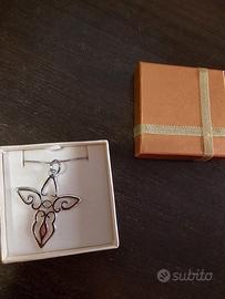 Collana con ciondolo