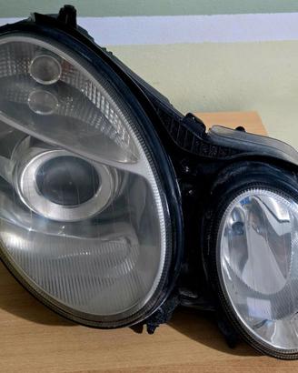 Faro Anteriore  Dx Mercedes Classe E  2003-2006