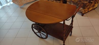 Carrello portavivande in stile