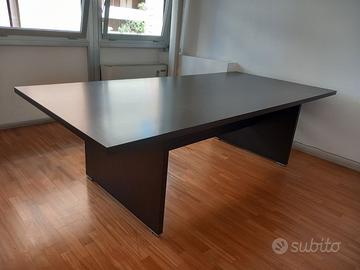 Tavolo riunioni 240x120 in wengé