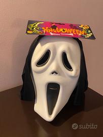 Hallowen - maschere Scream (10)