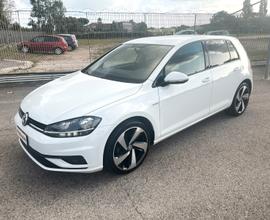 VOLKSWAGEN Golf VII 1.6 TDI NEOPATENTATI
