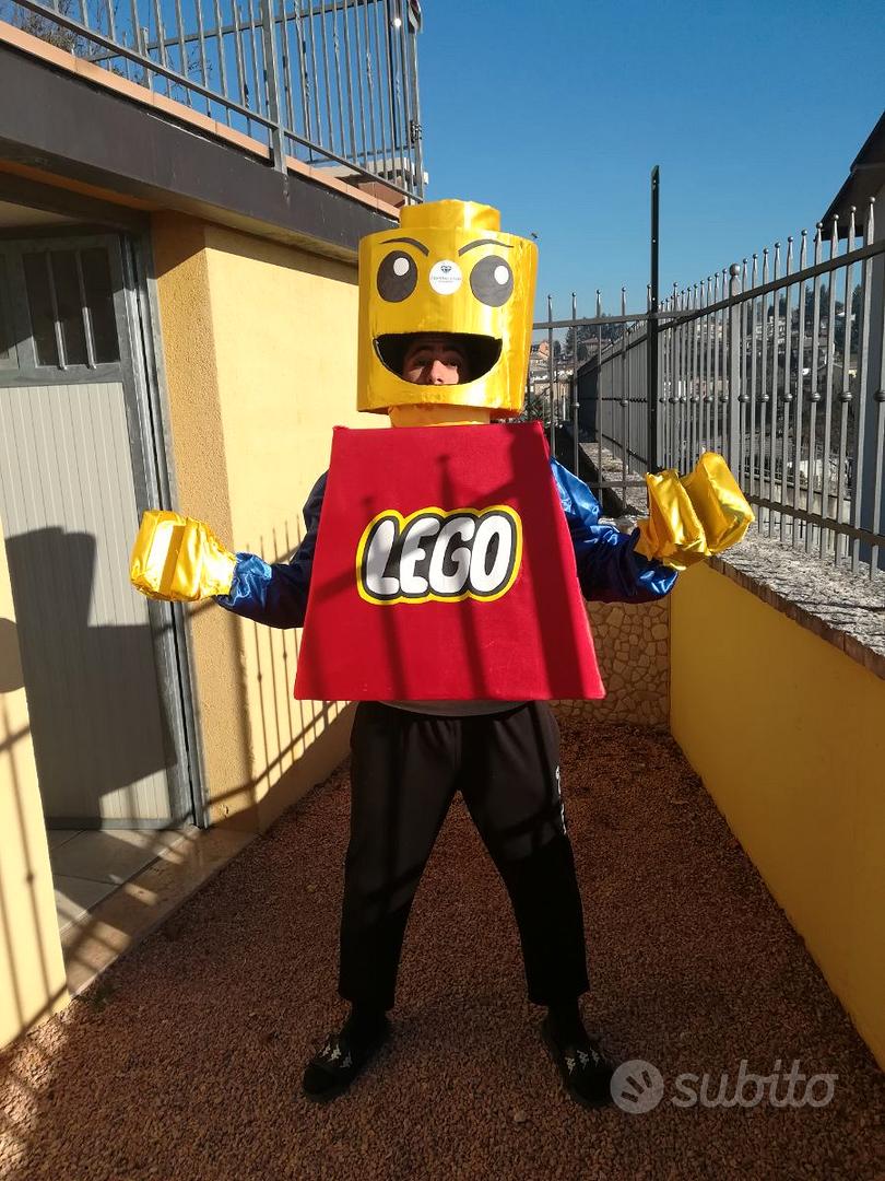 Costume carnevale OMINO LEGO - Tutto per i bambini In vendita a Verona