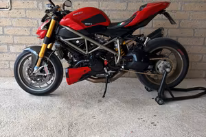 Ducati streetfighter 1098 s