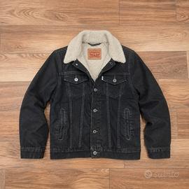 Levis Sherpa Trucker