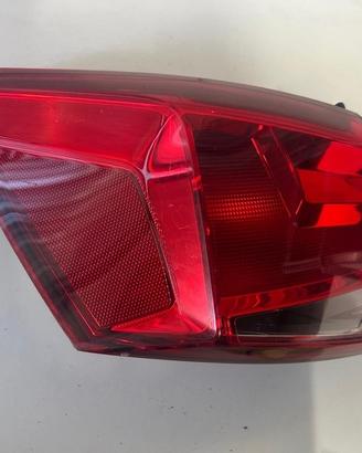 Fanale posteriore dx sx seat arona 2018>2024