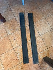 Battitacco anteriore dx e sx cherokee xj anni 80