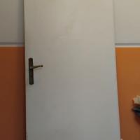 porta in legno smaltato