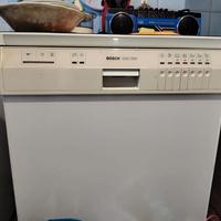 Lavastoviglie Bosch SMS7082