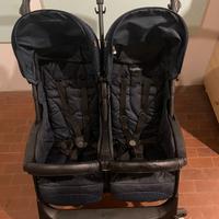 Passeggino gemellare