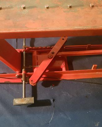 Ponte sollevatore moto