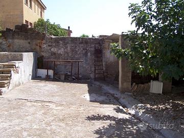 Rudere con vista panoramica a Seuni, Selegas