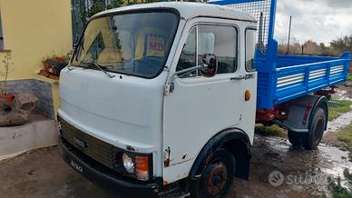 om 40 camion 