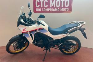 Honda XL 750 Transalp TRICOLORE 2026 SOLI 1800 KM