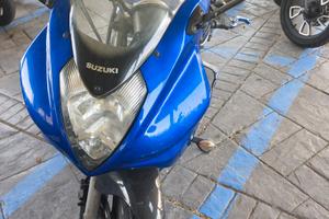 Suzuki GS 500 F - 2004