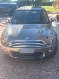 Mini Cooper One anno 2011 per neopatentati