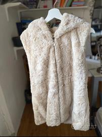 Smanicato in ermellino.