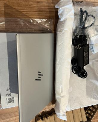 HP EliteBook 6 G1ah 14 Computer Portatile